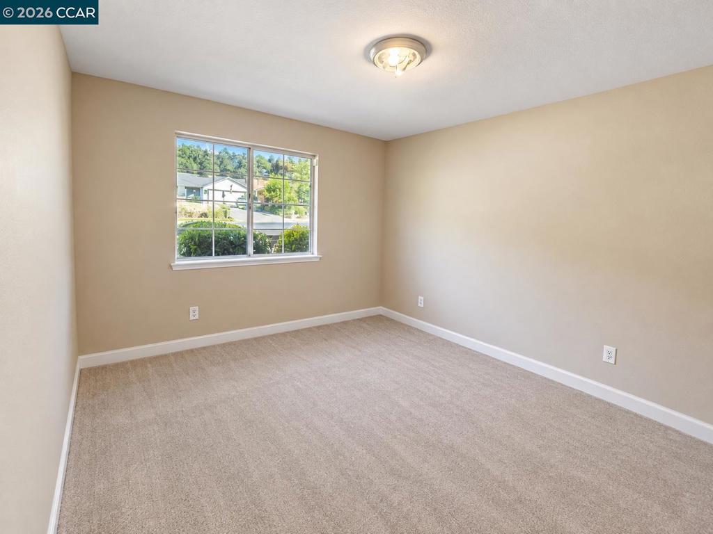 272 Toyanza Ct. Property Photo 10