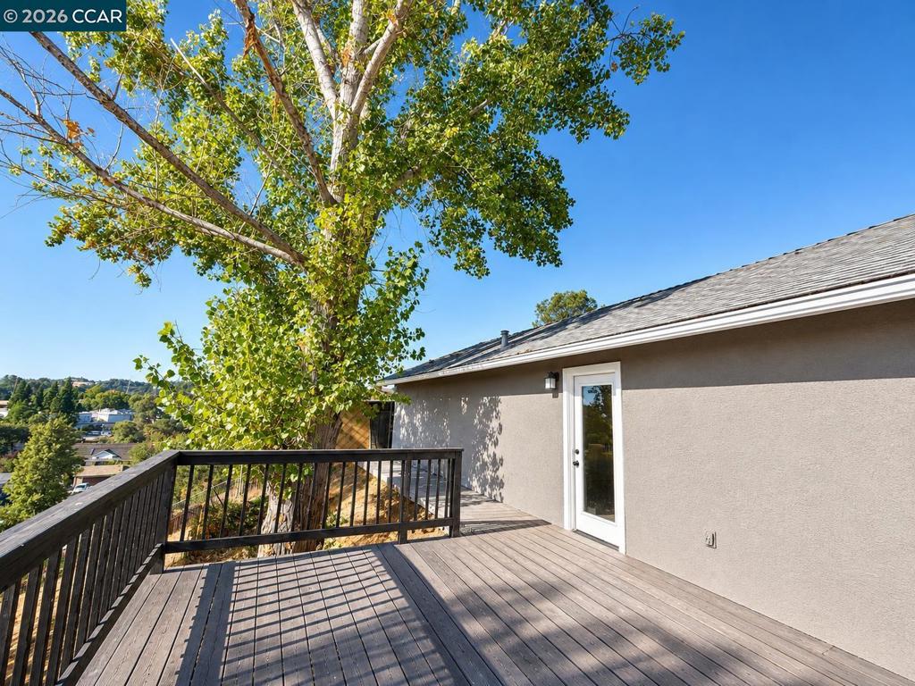 272 Toyanza Ct. Property Photo 21