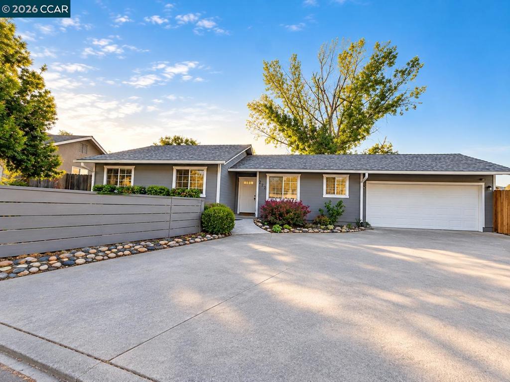 272 Toyanza Ct. Property Photo 26
