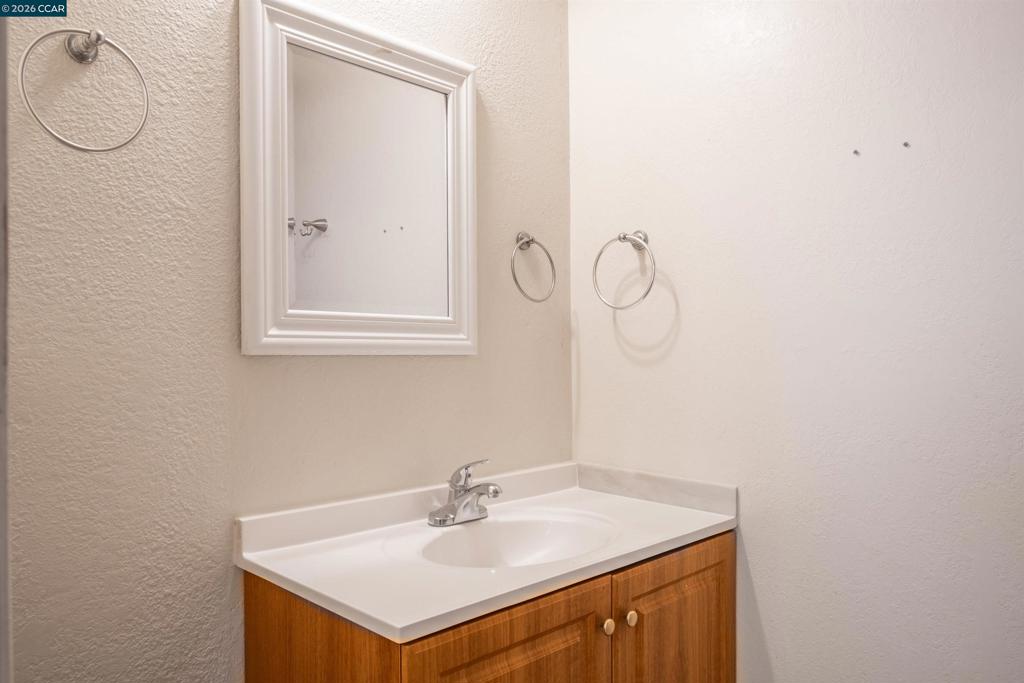 608 S 49th St Property Photo 34