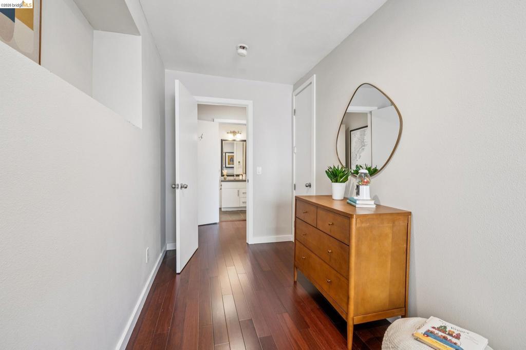 1394 Queens Rd Property Photo 55