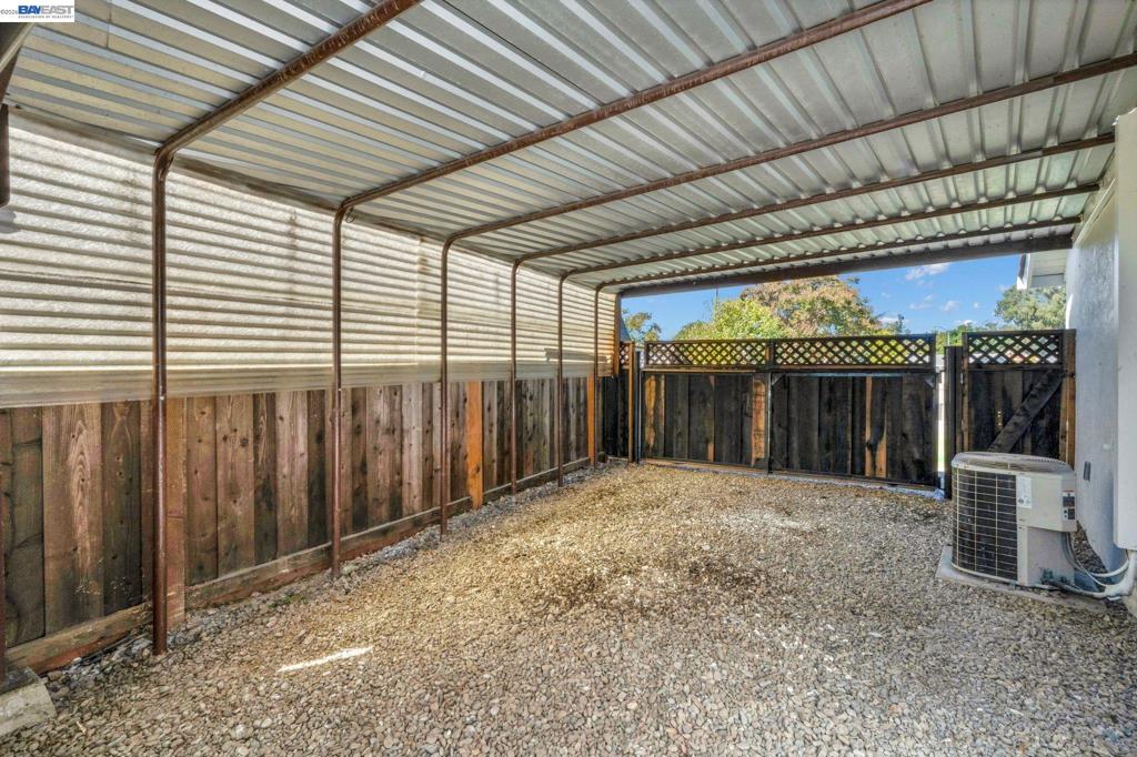 443 Colusa Way Property Photo 31