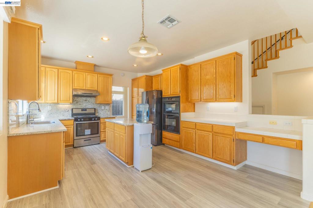 2016 Asilomar Dr Property Photo 9