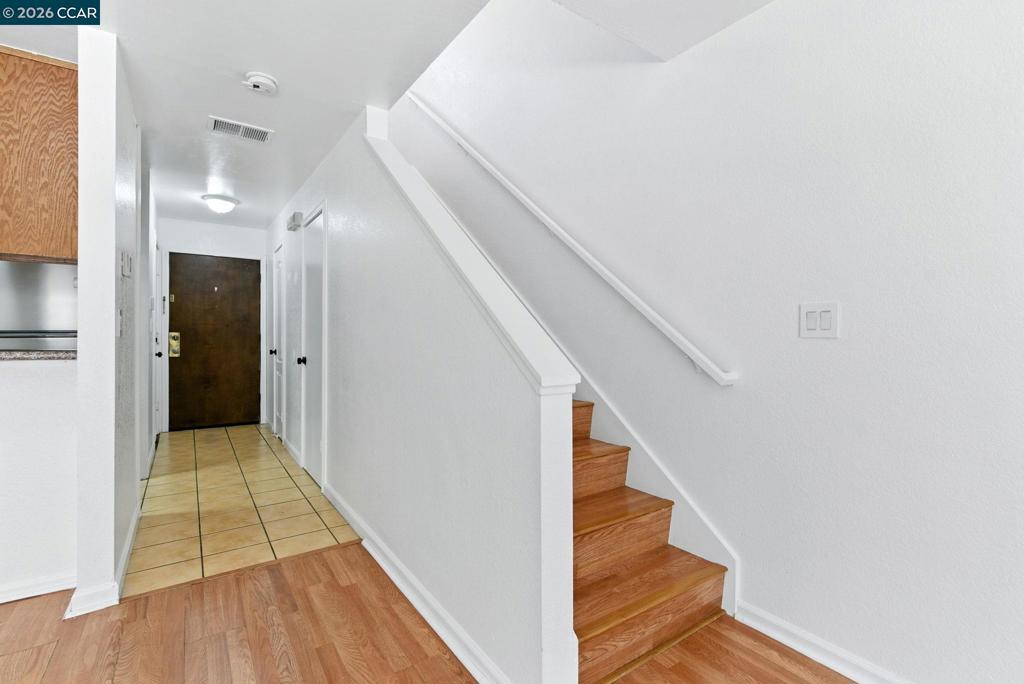 128 Peppermill Ln Property Photo 6