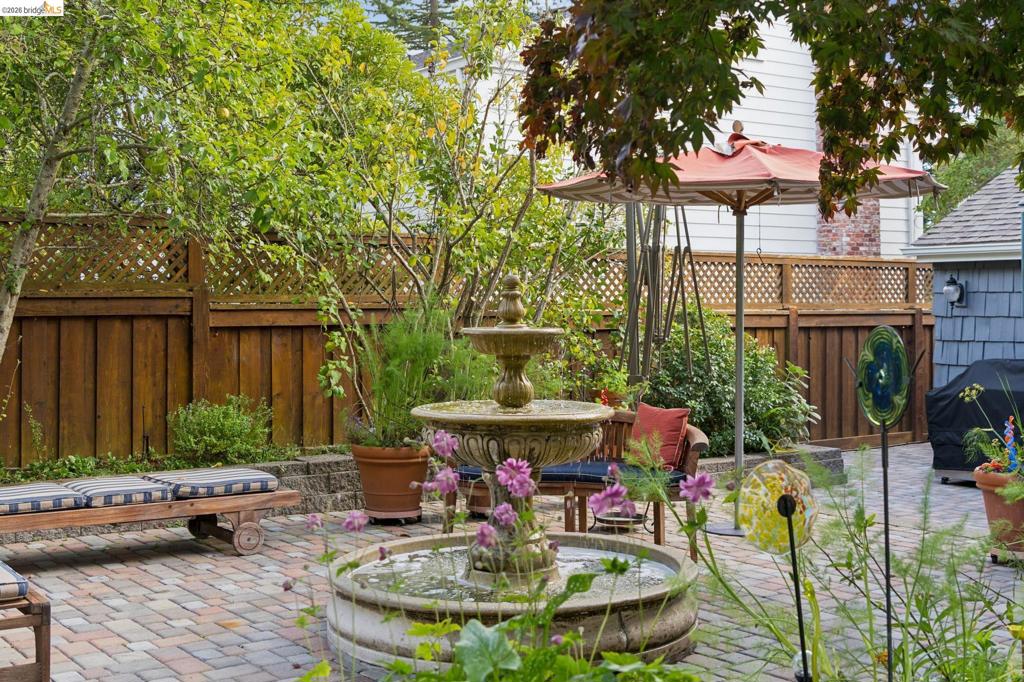 1140 Arlington Blvd. Property Photo 71