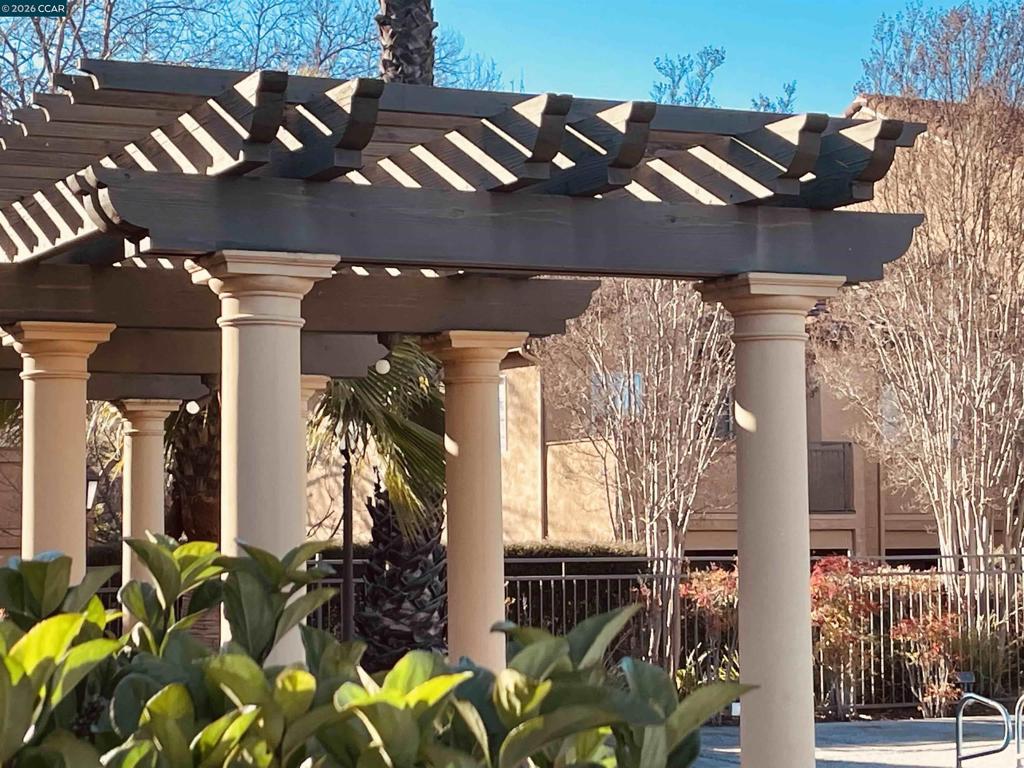 450 Bollinger Canyon Lane 392 Property Photo 16
