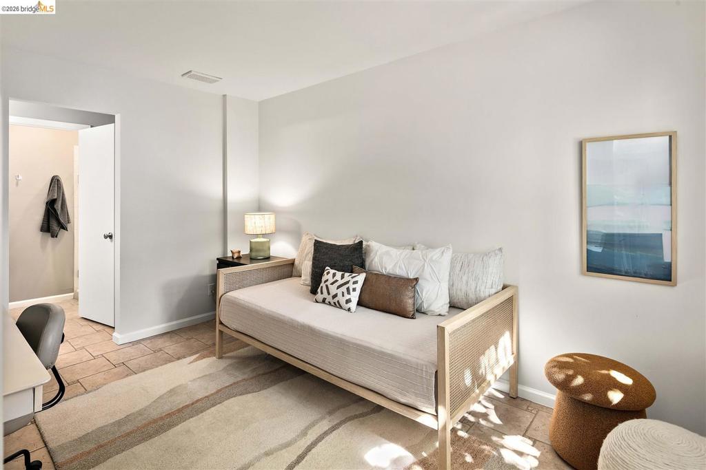 25 Captains Cv Property Photo 37