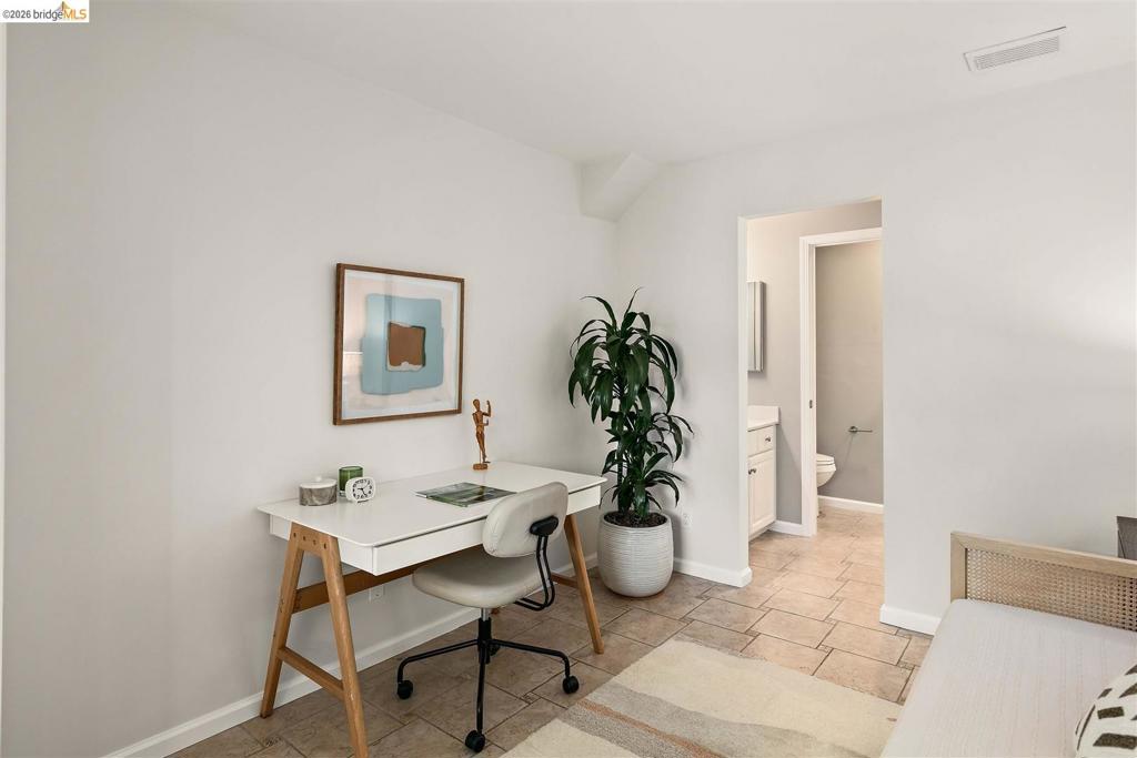 25 Captains Cv Property Photo 38