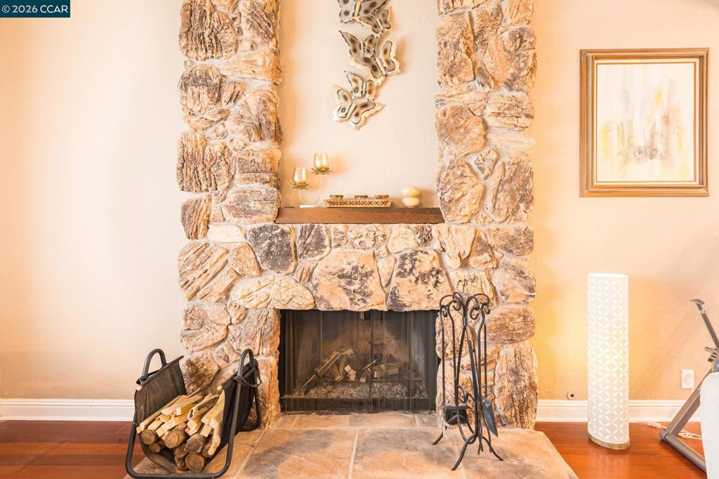 1304 Saddlehill Ln Property Photo 12