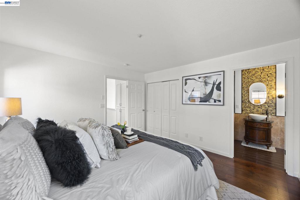 33011 Carrara Ter Property Photo 14