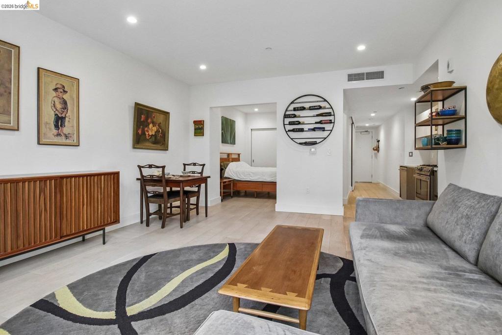 832 Sutter St Apt 503 Property Photo 7