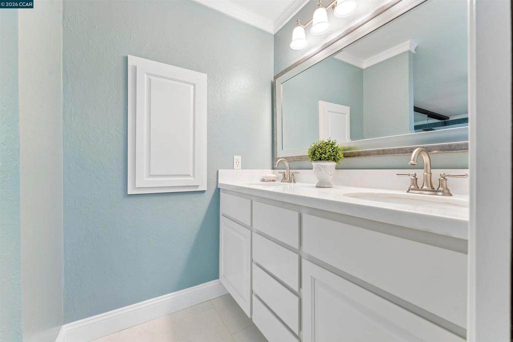 1091 Harvest Cir Property Photo 40