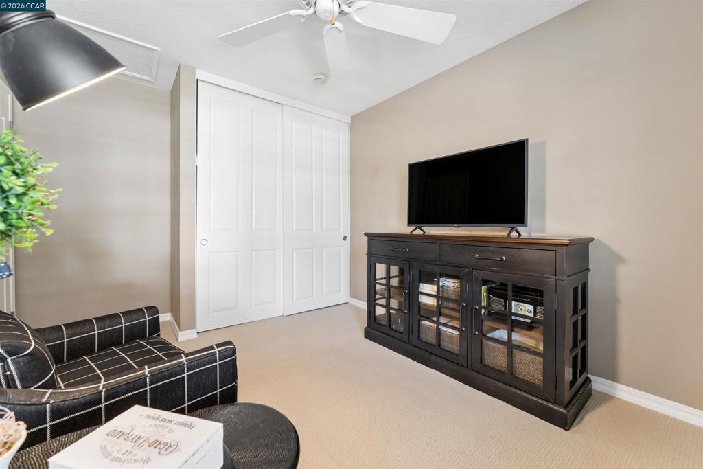 1091 Harvest Cir Property Photo 41