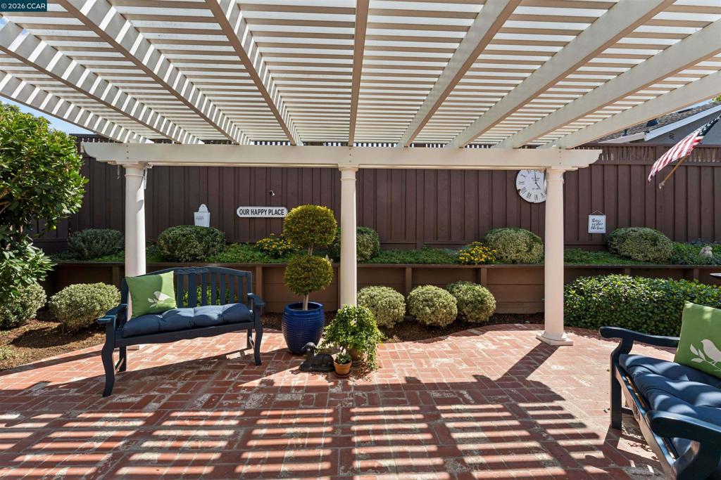 1091 Harvest Cir Property Photo 49