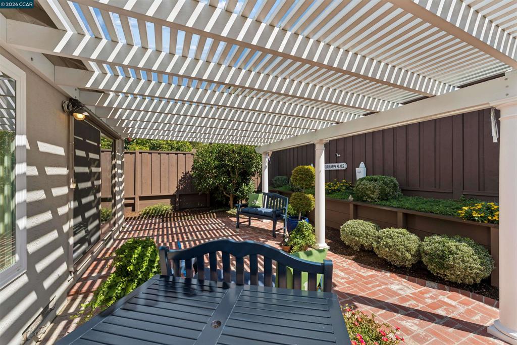 1091 Harvest Cir Property Photo 53
