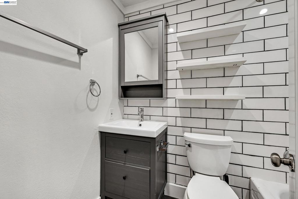 8104 Ensenada #2 Property Photo 24