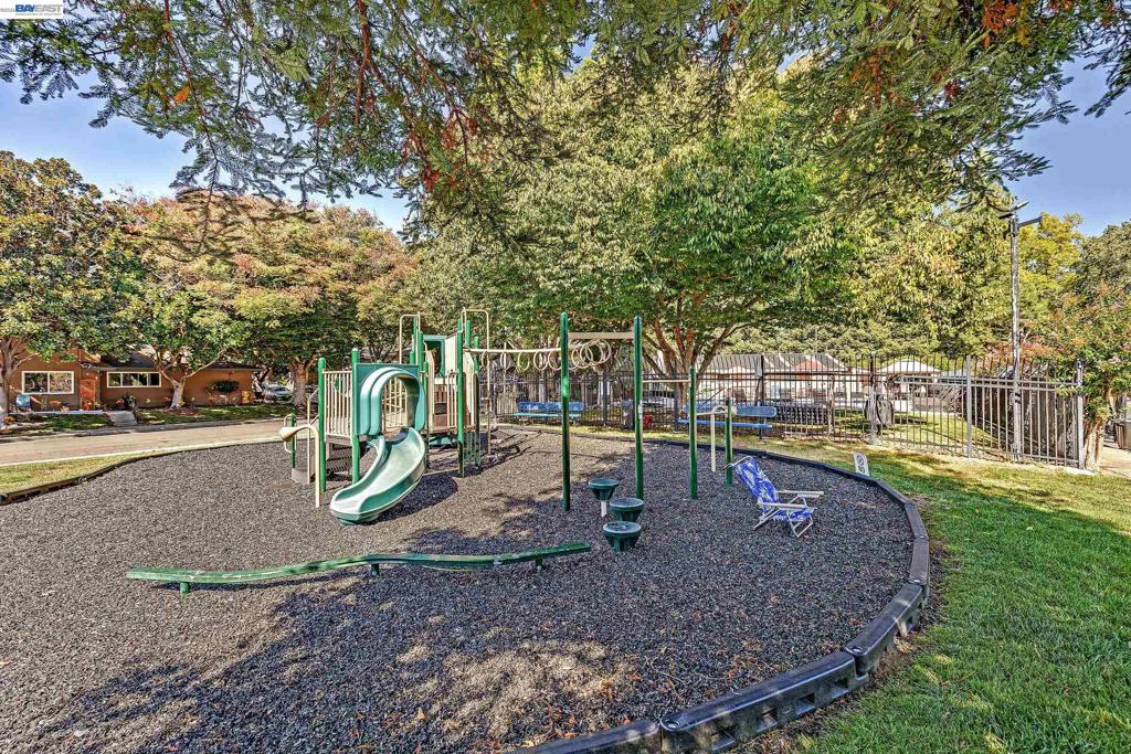8104 Ensenada #2 Property Photo 53