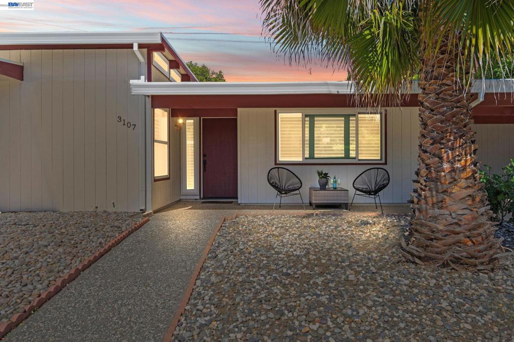 3107 Corona Dr Property Photo 7