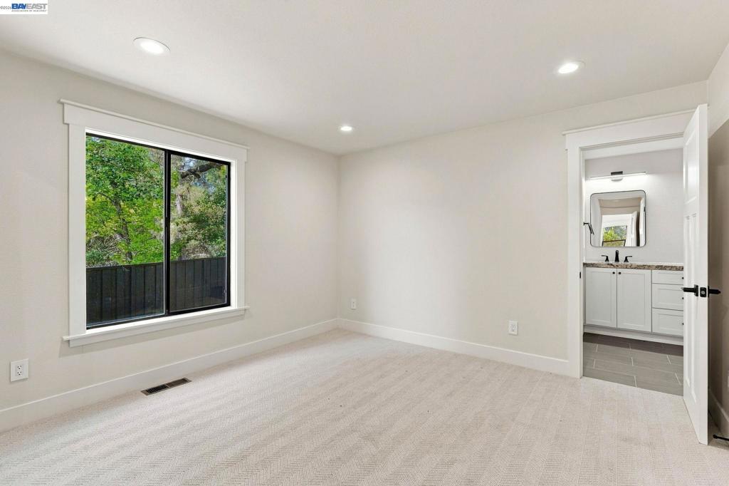 4120 Happy Valley Road Property Photo 39