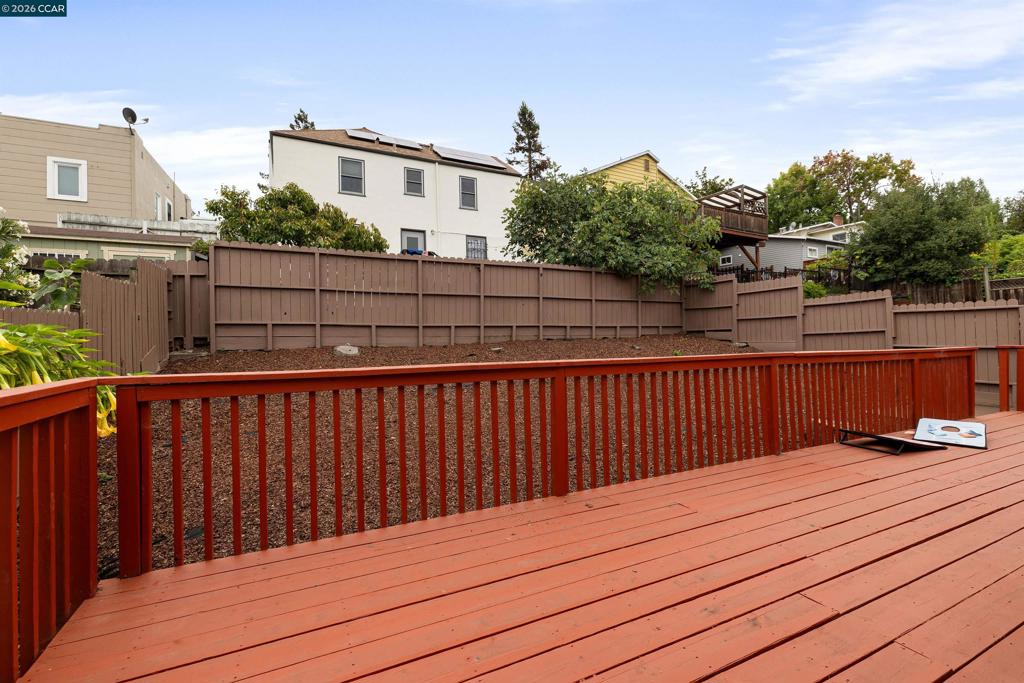 3426 Pierson St Property Photo 48