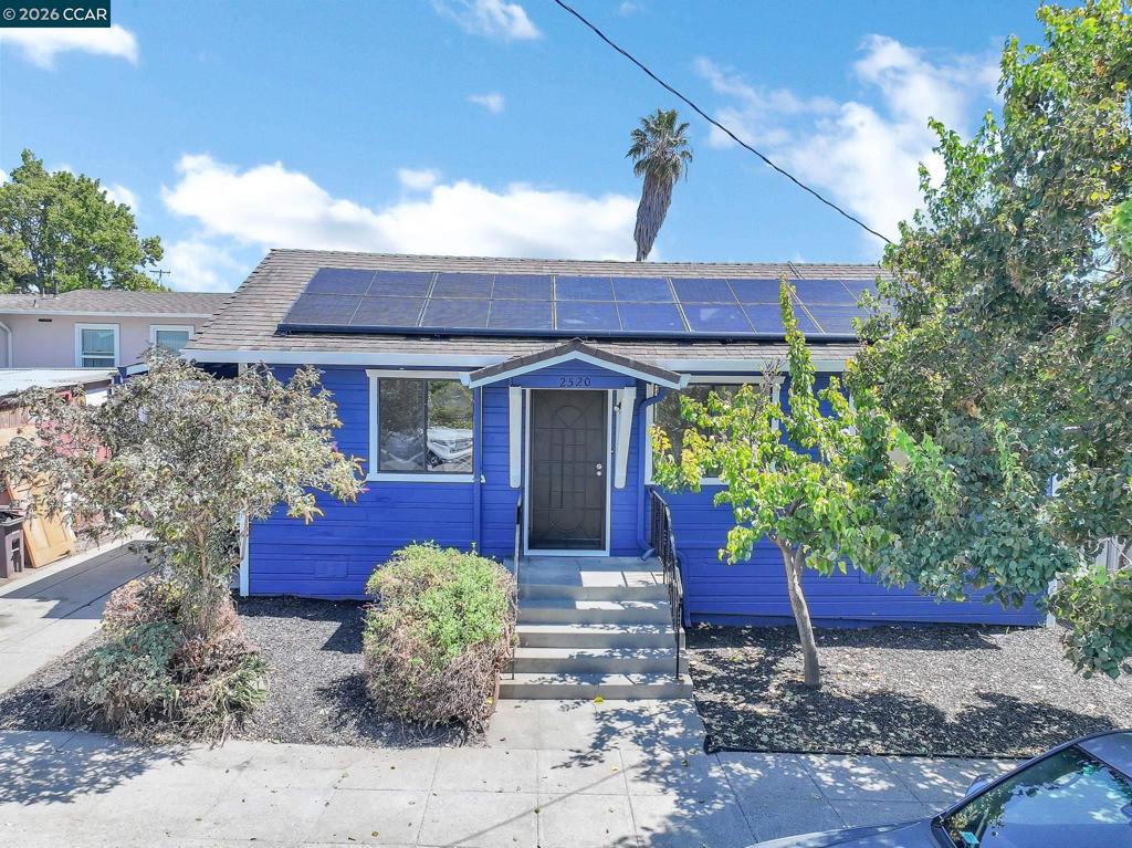 2520 Harrington Ave Property Photo 1