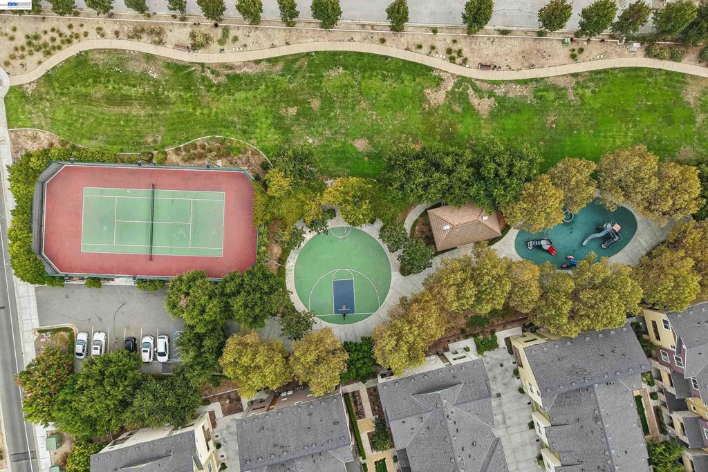 1339 Nestwood Property Photo 46