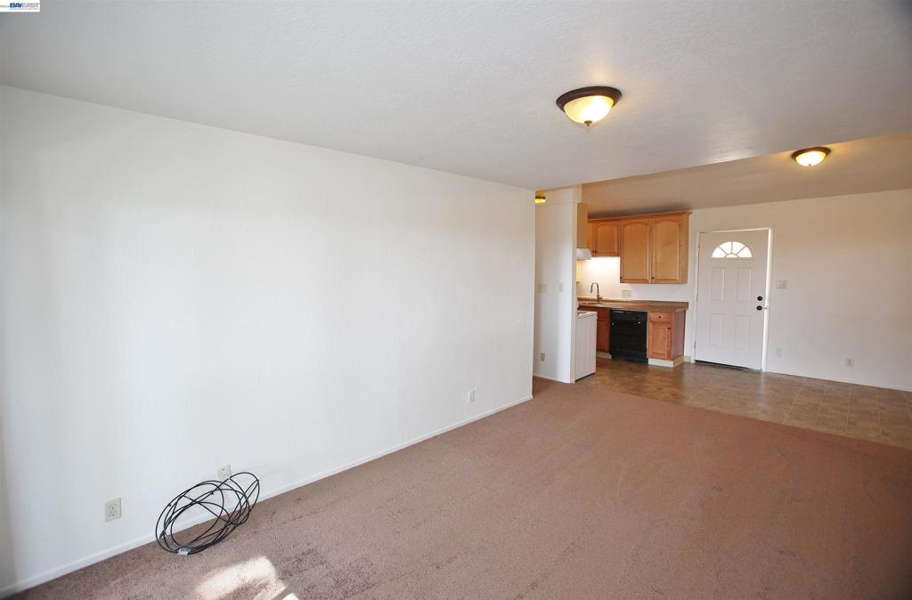 21379 Gary Dr 14 Property Photo 2
