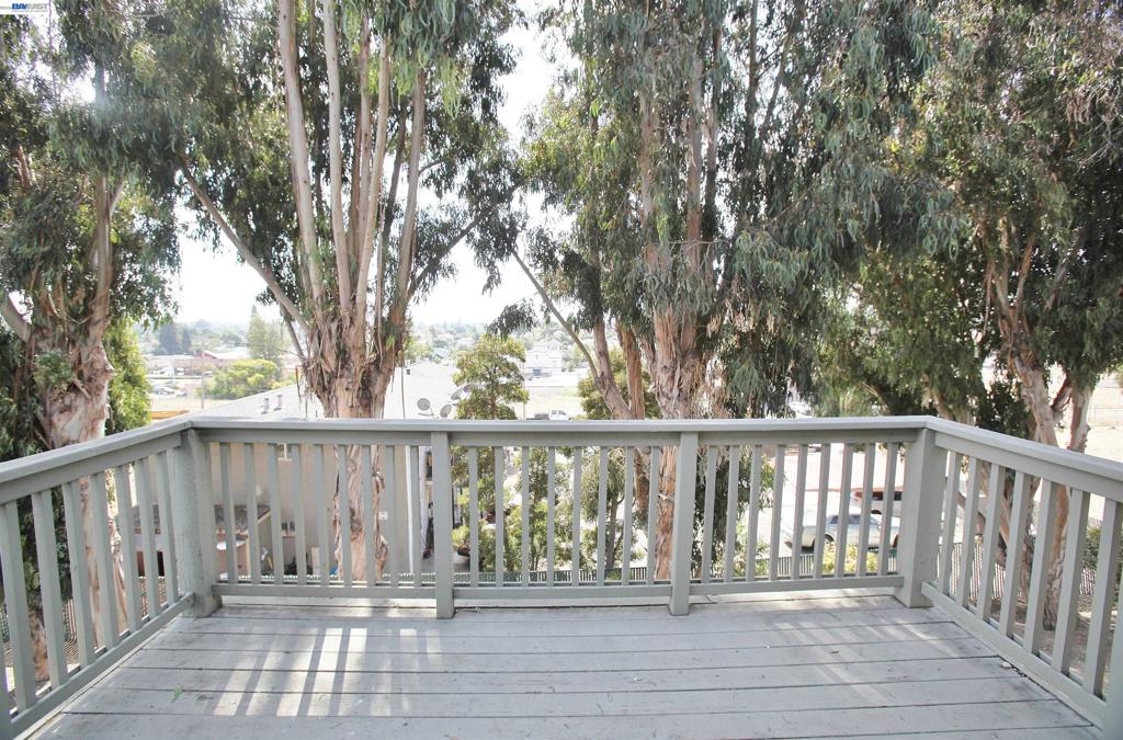 21379 Gary Dr 14 Property Photo 15