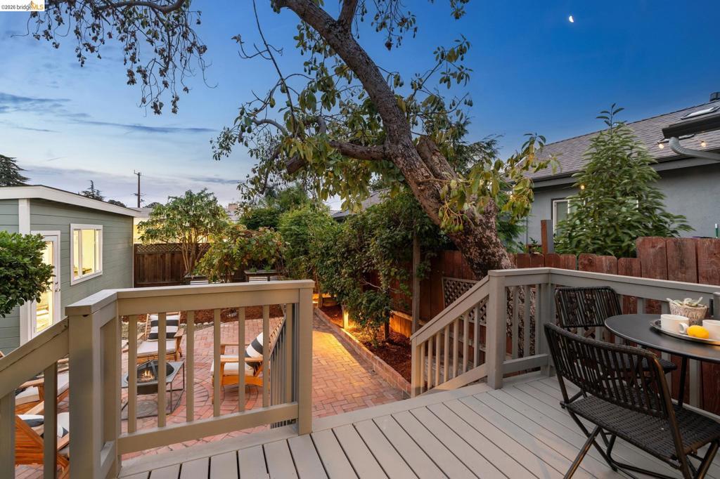 4261 Suter Street Property Photo 44