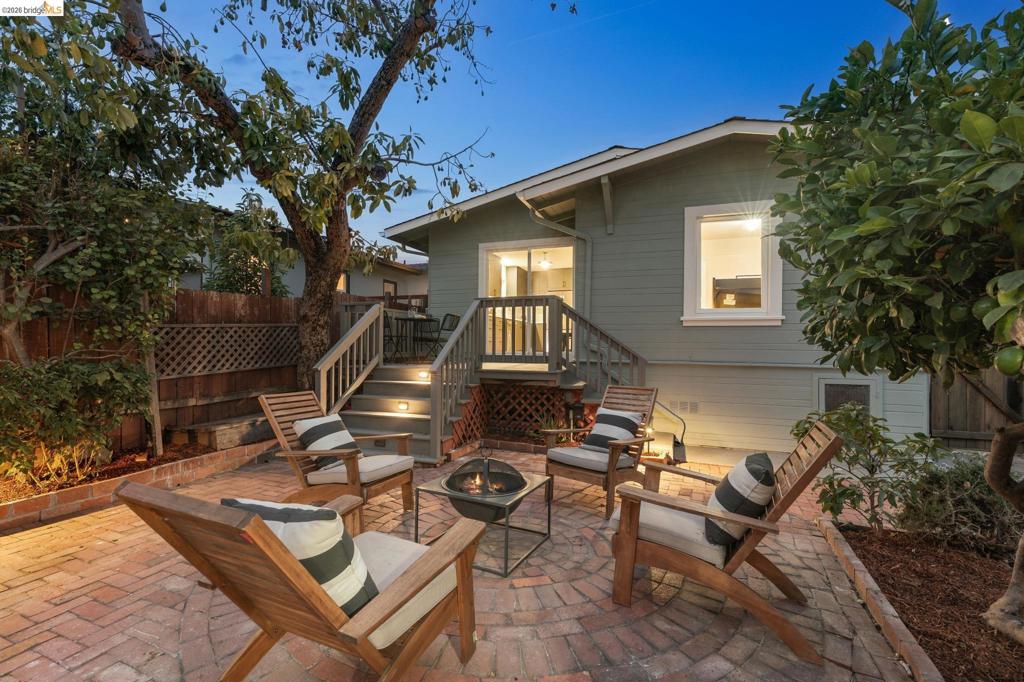 4261 Suter Street Property Photo 47