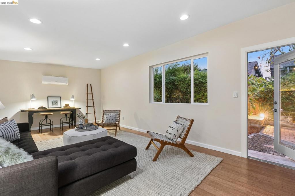 4261 Suter Street Property Photo 49