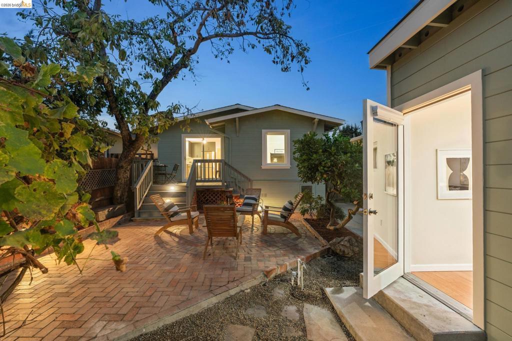 4261 Suter Street Property Photo 50