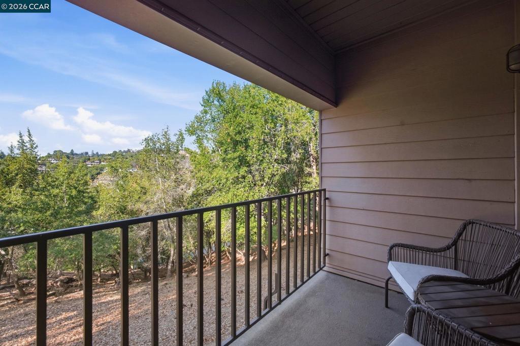 628 Via Casitas Property Photo 16