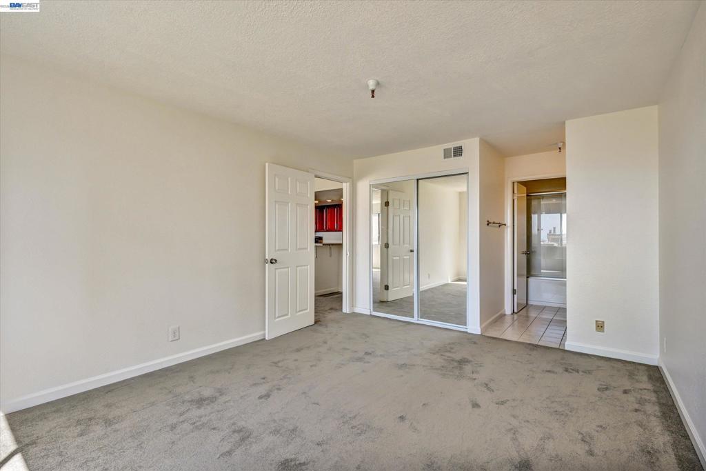 545 Pierce St 3204 Property Photo 13
