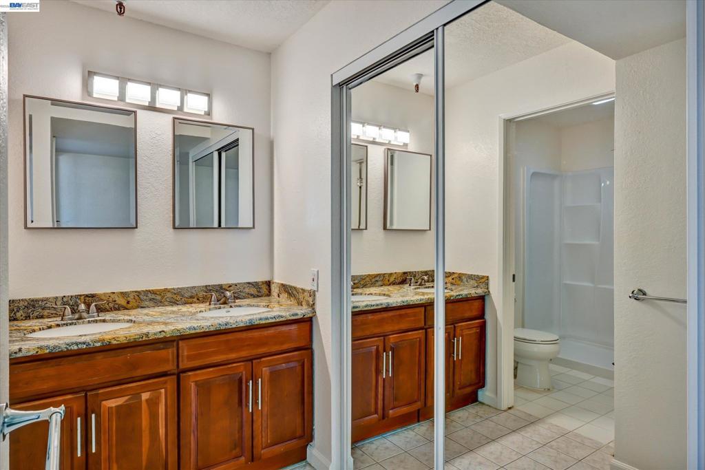 545 Pierce St 3204 Property Photo 22