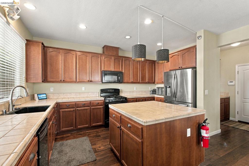 5371 Gold Creek Cir Property Photo 19