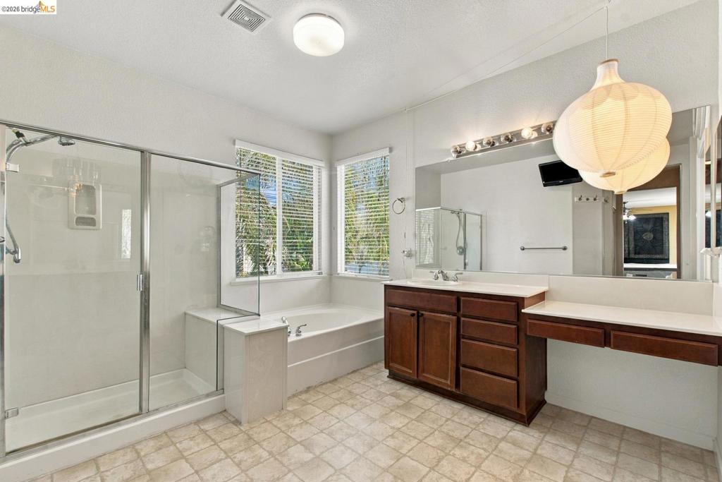 5371 Gold Creek Cir Property Photo 31