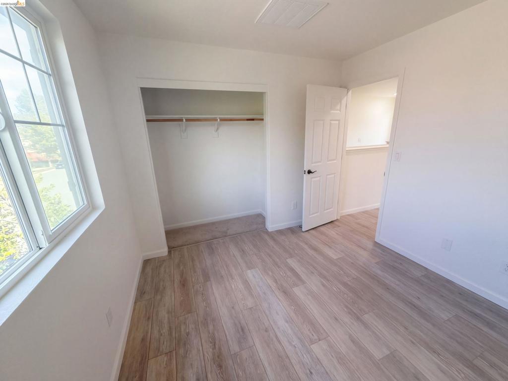 2491 Chuck Hammond Dr Property Photo 16