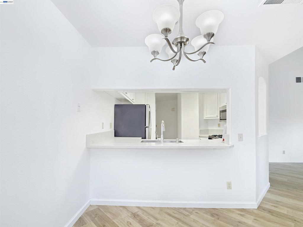21314 Gary Dr 314 Property Photo 6