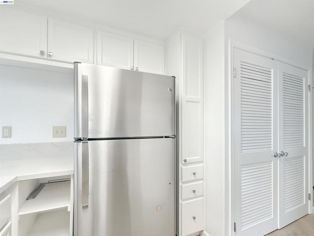 21314 Gary Dr 314 Property Photo 7