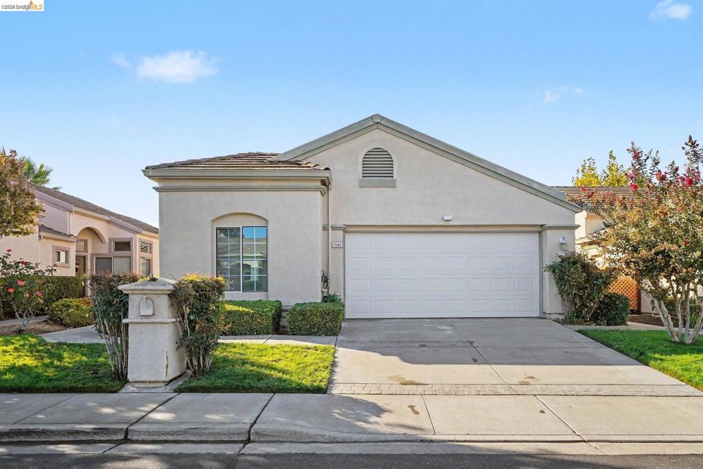 1580 Crispin Dr Property Photo 1