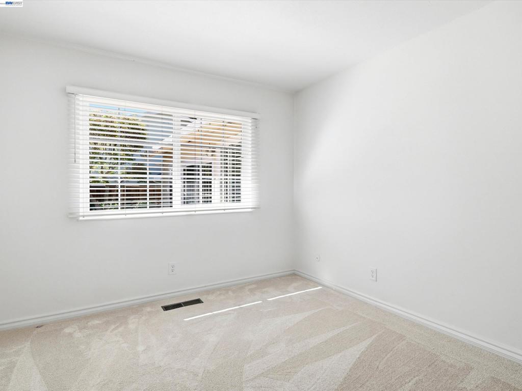 5773 Shadow Ridge Dr Property Photo 40