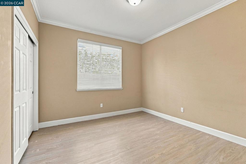 405 Emerson Ct Property Photo 26