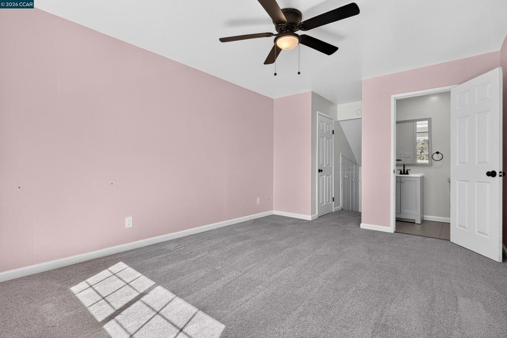 640 Henry St Property Photo 27