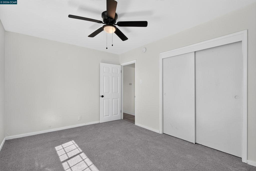 640 Henry St Property Photo 33