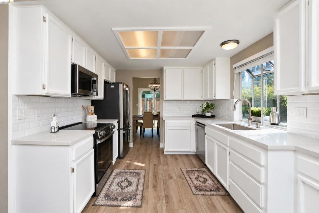 1335 Chianti Way Property Photo 13