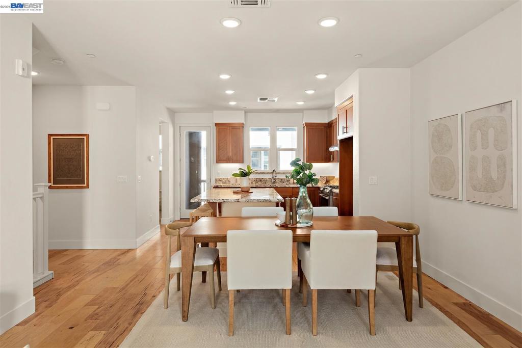 475 Diller St Property Photo 11