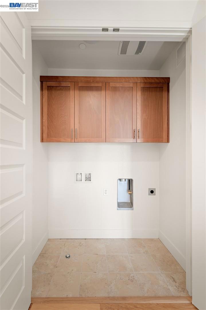 475 Diller St Property Photo 27