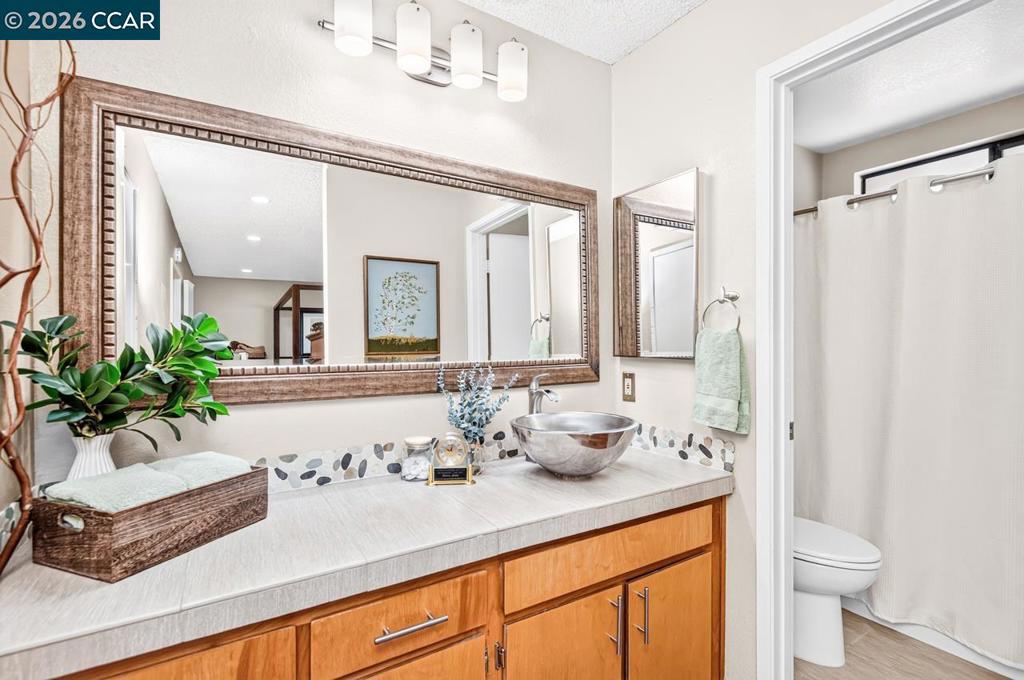 2454 Heatherleaf Ln Property Photo 17