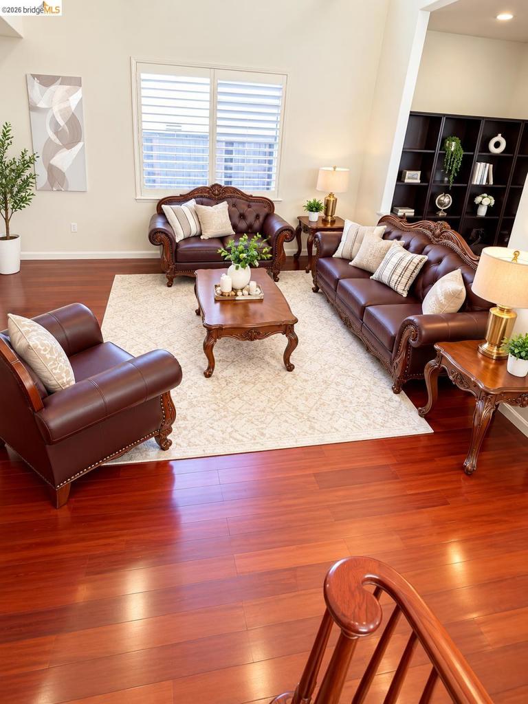 210 Tanglewood Drive Property Photo 4